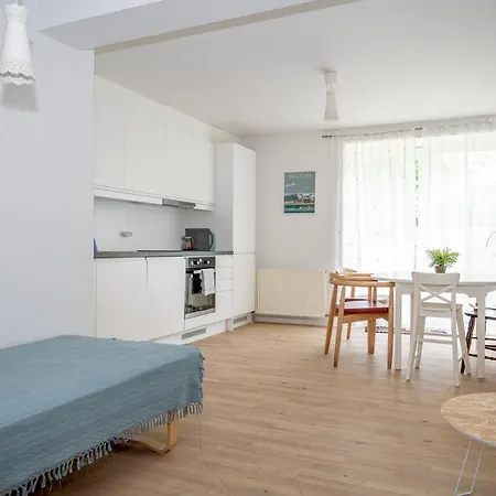 5 Minute Walk To Lego - 2 Bedroom 80M2 Apartment With Garden Billund